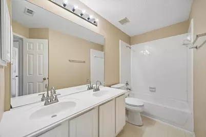 7614 Broken Oak Lane, Sugar Land, TX 77479 - Photo 18
