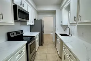 11854 Taylorcrest Rd, Houston, TX 77024 - Photo 4