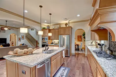 7 Shearling Court, Spring, TX 77389 - Photo 18