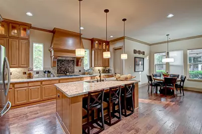 7 Shearling Court, Spring, TX 77389 - Photo 16