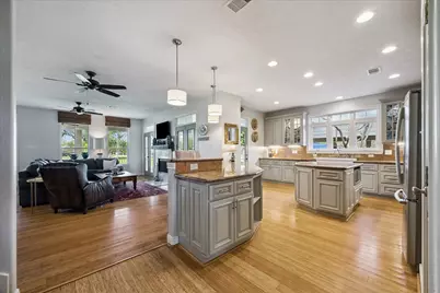 301 Westfield Lane, Friendswood, TX 77546 - Photo 16