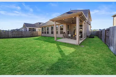 10267 Bayou Oaks Drive, Conroe, TX 77385 - Photo 42