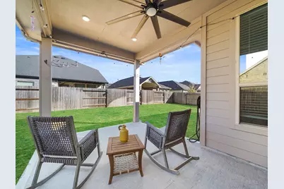 10267 Bayou Oaks Drive, Conroe, TX 77385 - Photo 36