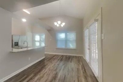 9115 Golden Sunshine Drive, Houston, TX 77064 - Photo 8