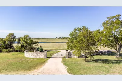 75 Memory Lane, Burton, TX 77835 - Photo 12