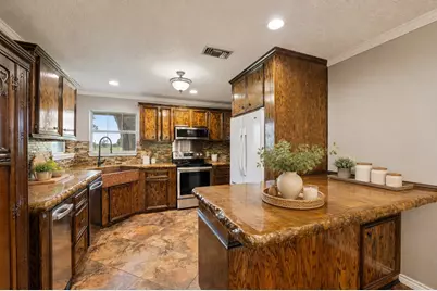 2016 County Road 661, Dayton, TX 77535 - Photo 14
