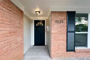 9539 Beverly Hill St, Houston, TX 77063 - Photo 8