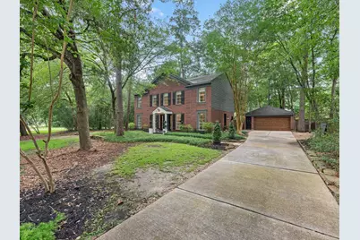 51 E Village Knoll Circle, The Woodlands, TX 77381 - Photo 12