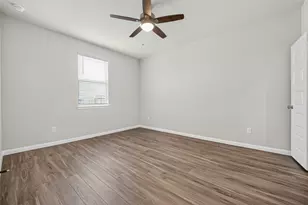 954 Luke Darrell Dr, Rosharon, TX 77583 - Photo 18