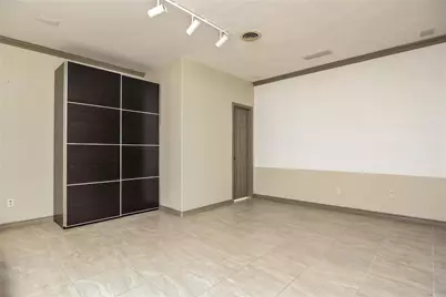 8602 Oakford Drive, Houston, TX 77024 - Photo 22