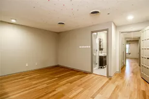 8602 Oakford Dr, Houston, TX 77024 - Photo 38