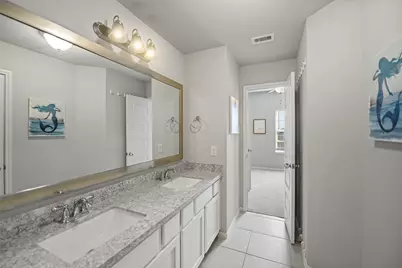 11723 Oakwood Drive, Mont Belvieu, TX 77535 - Photo 26