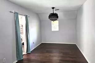 219A Texas Ave, Bacliff, TX 77518 - Photo 10