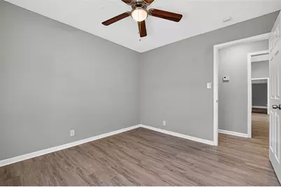 805 N 12th Street, La Porte, TX 77571 - Photo 26