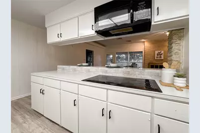 5126 Berry Creek Drive, Houston, TX 77017 - Photo 8