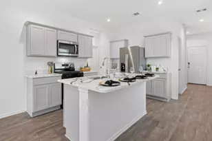 24206 Foxdale Bay Ct, Spring, TX 77373 - Photo 2