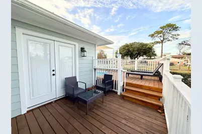 3618 Elysian Street, Houston, TX 77009 - Photo 2
