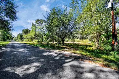 1100 Cherry Creek Drive, Shepherd, TX 77371 - Photo 18