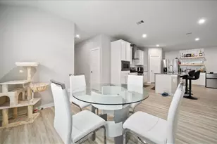 12817 Tokenhouse Ln, Houston, TX 77047 - Photo 8