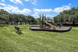 1818 Foxlake Dr, Houston, TX 77084 - Photo 32