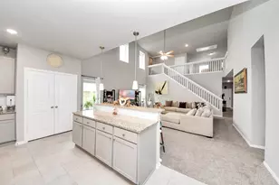10510 Bear Pt Ct, Rosharon, TX 77583 - Photo 10