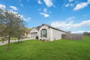 11702 Rosehall Reach Ln, Tomball, TX 77377 - Photo 2