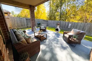 14141 Isle Royal Ln, Conroe, TX 77384 - Photo 36