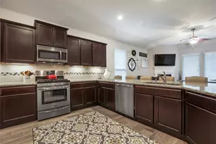 14141 Isle Royal Ln, Conroe, TX 77384 - Photo 12