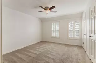 13228 Trail Hollow Dr, Houston, TX 77079 - Photo 18