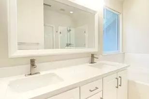 54 Alderon Woods Pl, The Woodlands, TX 77382 - Photo 28
