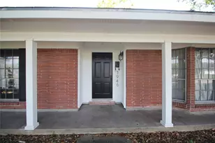 7946 Glenlea St, Houston, TX 77061 - Photo 2