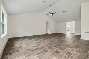 2 Keystone Ct, Angleton, TX 77515 - Photo 6