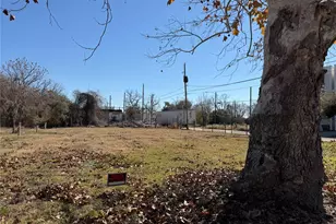 2303 Holman St, Houston, TX 77004 - Photo 2