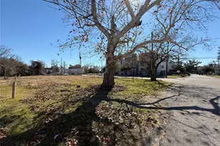 2303 Holman St, Houston, TX 77004 - Photo 1