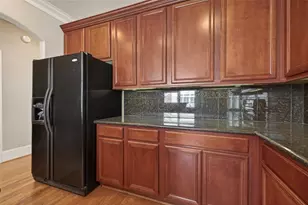 1768 Aden Dr, Houston, TX 77003 - Photo 6