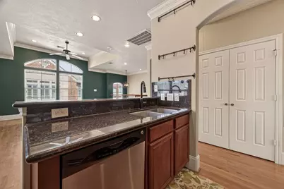 1768 Aden Drive, Houston, TX 77003 - Photo 4