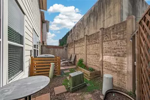 1768 Aden Dr, Houston, TX 77003 - Photo 44