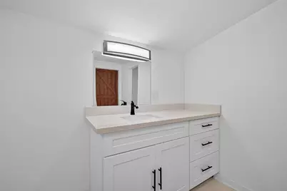 6854 Evans Street, Houston, TX 77061 - Photo 26