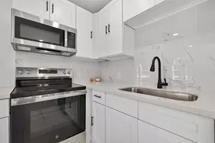 6854 Evans St, Houston, TX 77061 - Photo 14