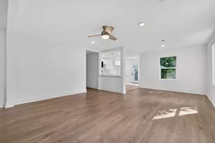 6854 Evans St, Houston, TX 77061 - Photo 22