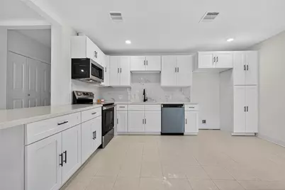 6854 Evans Street, Houston, TX 77061 - Photo 16