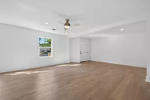 6854 Evans St, Houston, TX 77061 - Photo 20