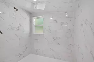 6854 Evans St, Houston, TX 77061 - Photo 36