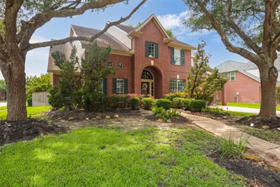 7914 Chianti Court, Sugar Land, TX 77479 - Photo 4