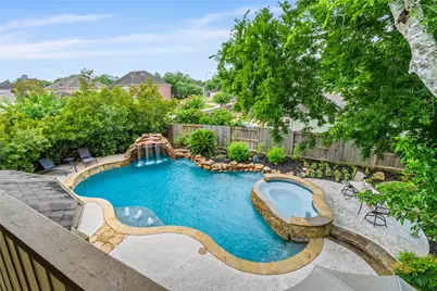7914 Chianti Court, Sugar Land, TX 77479 - Photo 2