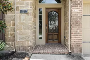 13612 Durango Pass Dr Dr, Pearland, TX 77584 - Photo 2
