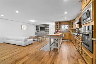 3902 Colquitt St, Houston, TX 77027 - Photo 8
