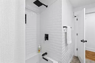 3902 Colquitt St, Houston, TX 77027 - Photo 18