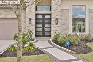 24707 Celestial Lily Dr, Katy, TX 77493 - Photo 2