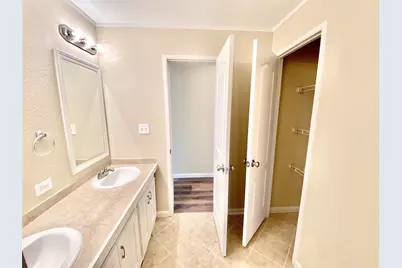 11720 W Small Oak Lane, Willis, TX 77378 - Photo 30